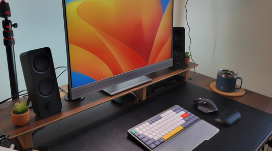 what monitor stand does aothia use?