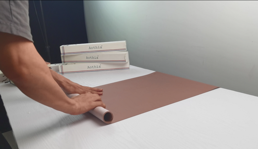 How to Roll Up a Desk Pad with Aothia?